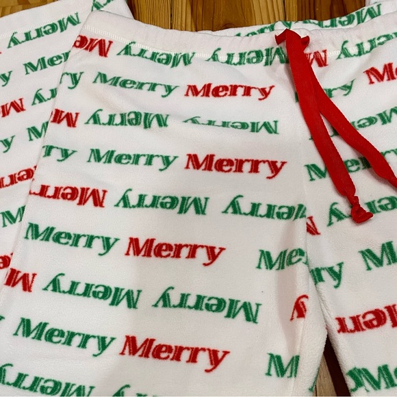 🎅🏼🎄Fleece Old‎ Navy Christmas Pajama Pants🎅🏼🎄 - Picture 2 of 7